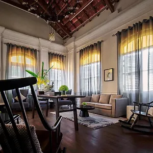 **** Hotel The Edison Malesia